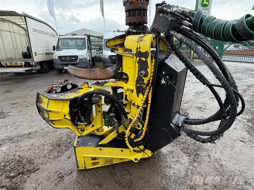 John Deere 1270G حصادات