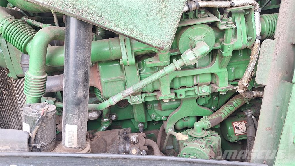 John Deere 1270E Harvester