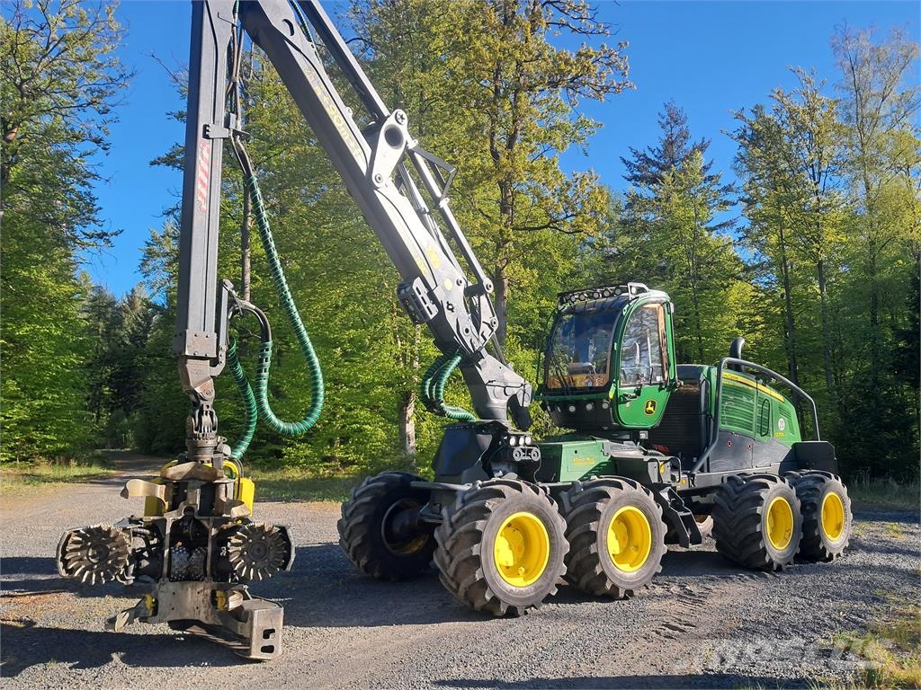 John Deere 1270G Harversteri