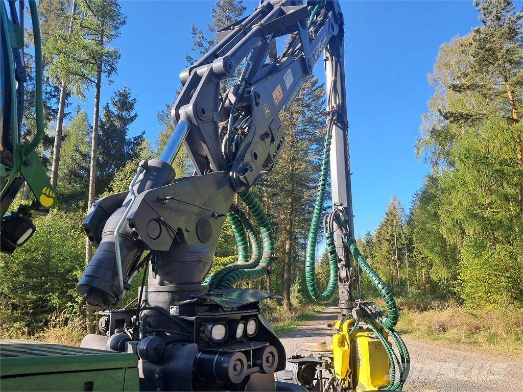 John Deere 1270G Harversteri
