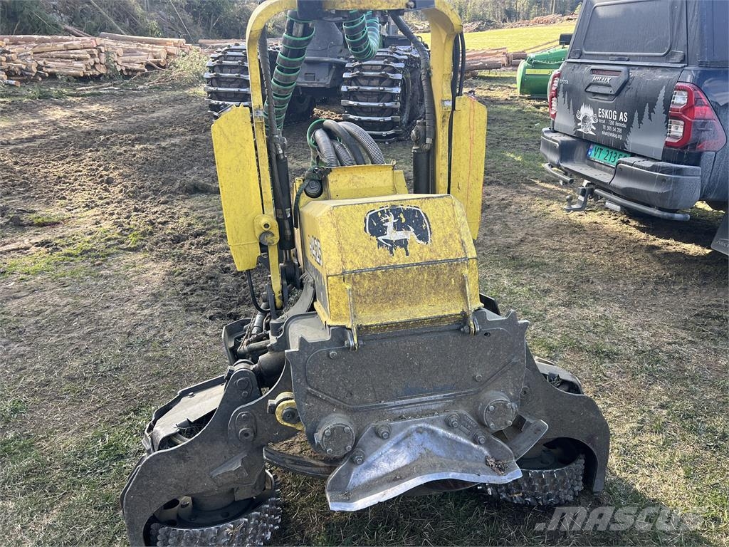 John Deere 1270G Harvesters