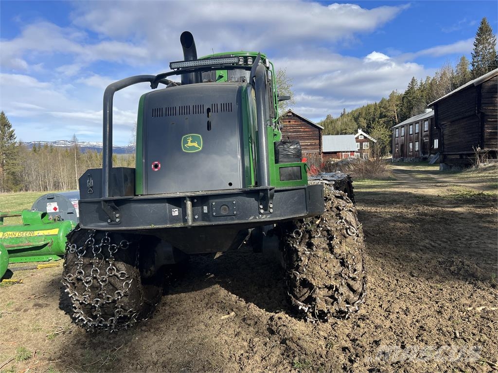 John Deere 1270G Harvesters