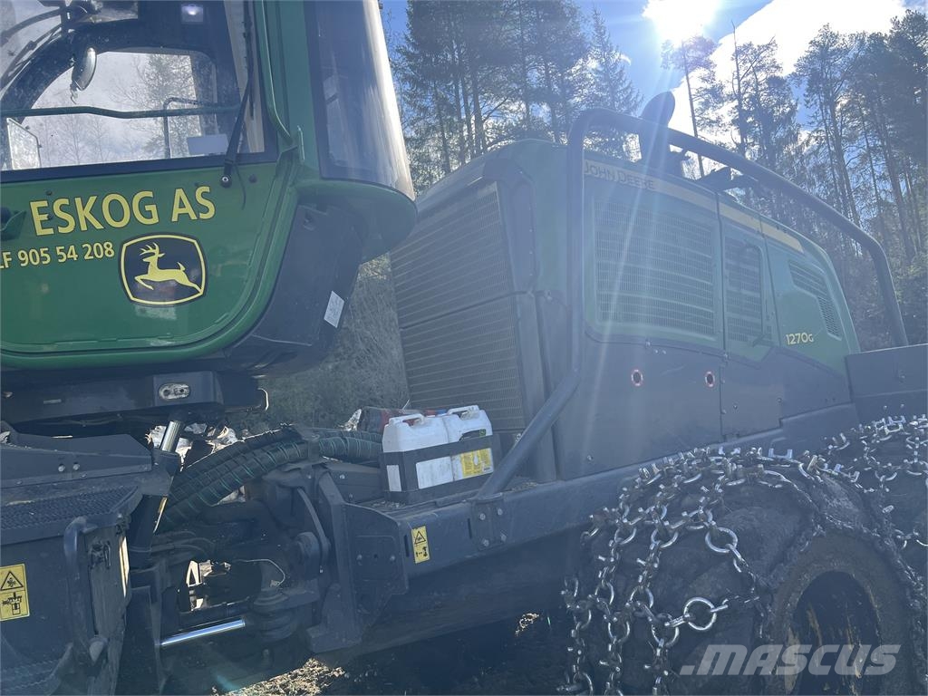 John Deere 1270G Harvesters