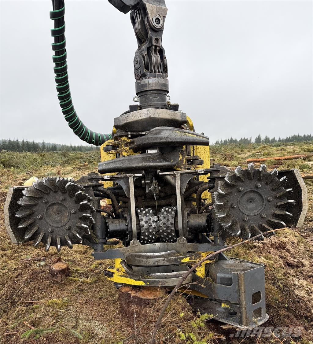 John Deere 1270G Betakarítók
