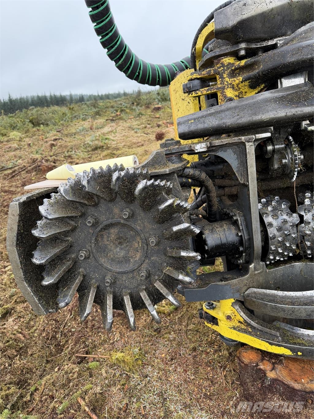 John Deere 1270G Betakarítók