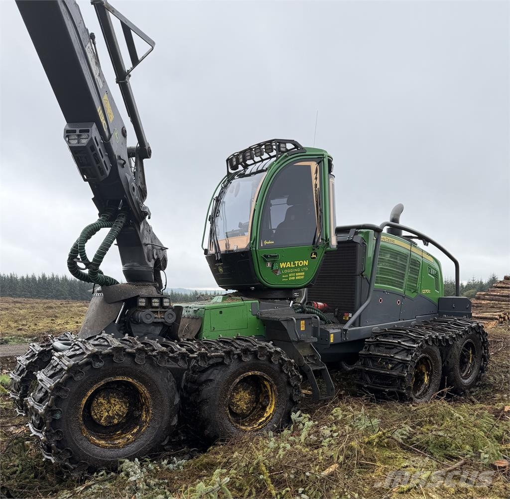 John Deere 1270G Betakarítók