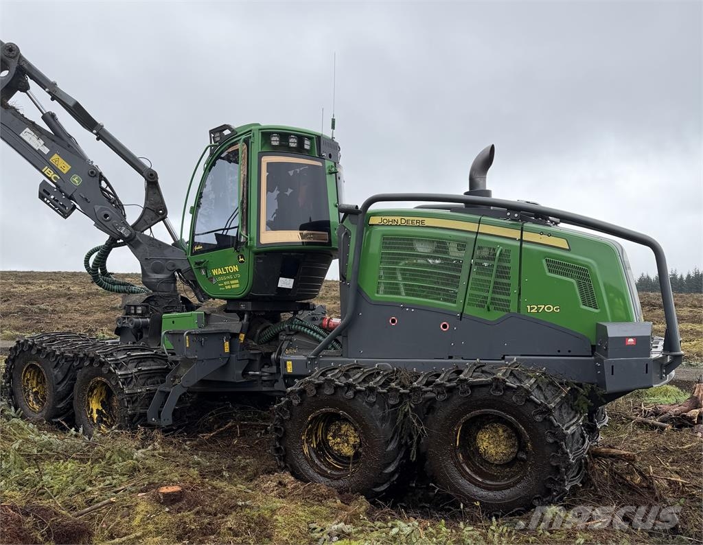 John Deere 1270G Betakarítók