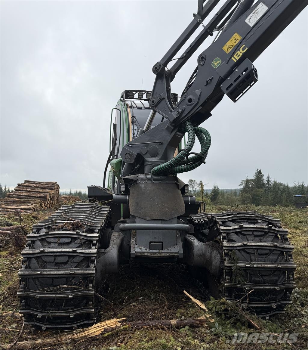 John Deere 1270G Betakarítók