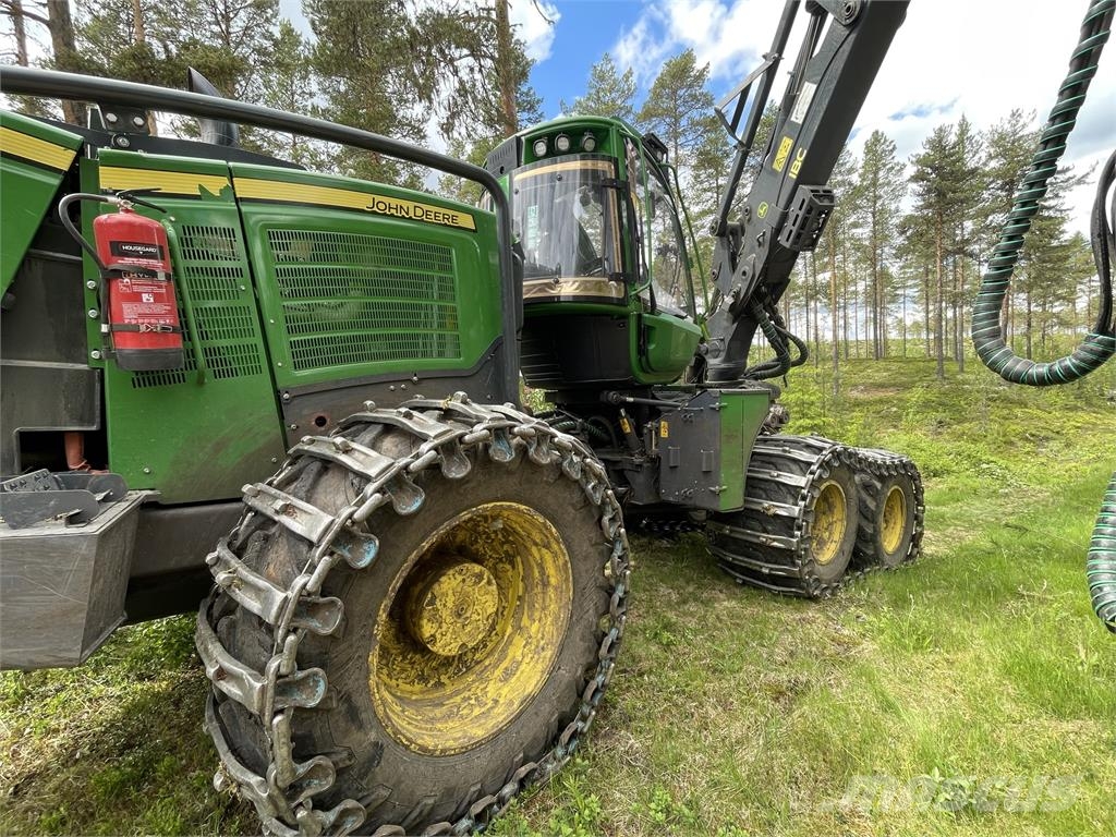 John Deere 1270G Skördare