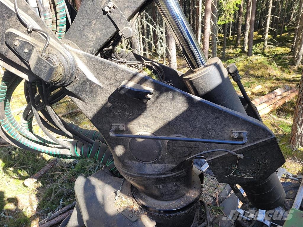 John Deere 1270G ハーベスター