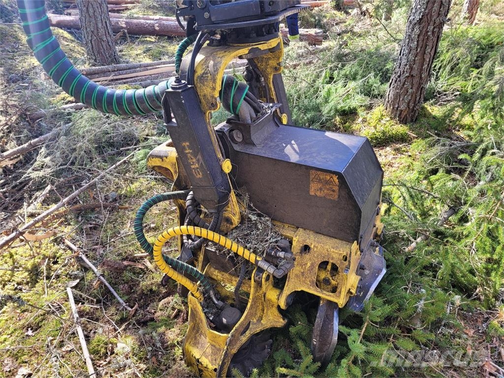 John Deere 1270G ハーベスター