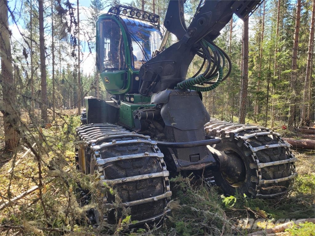 John Deere 1270G ハーベスター