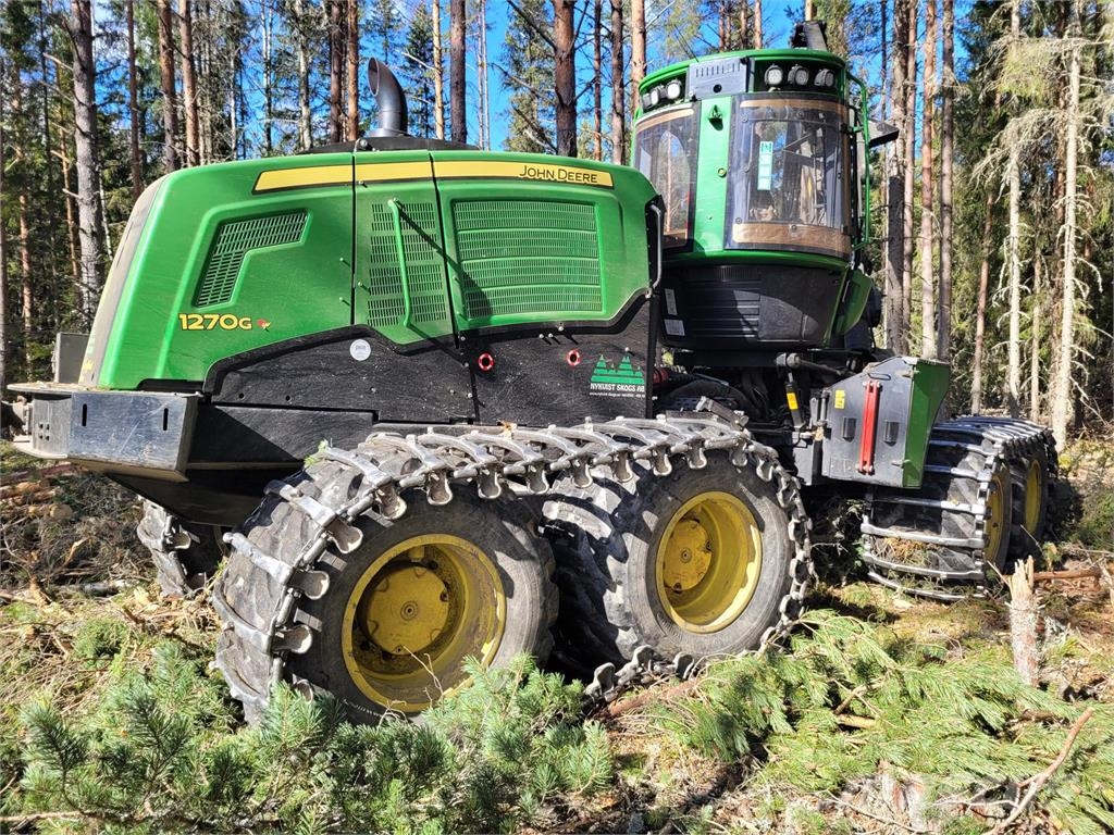 John Deere 1270G ハーベスター