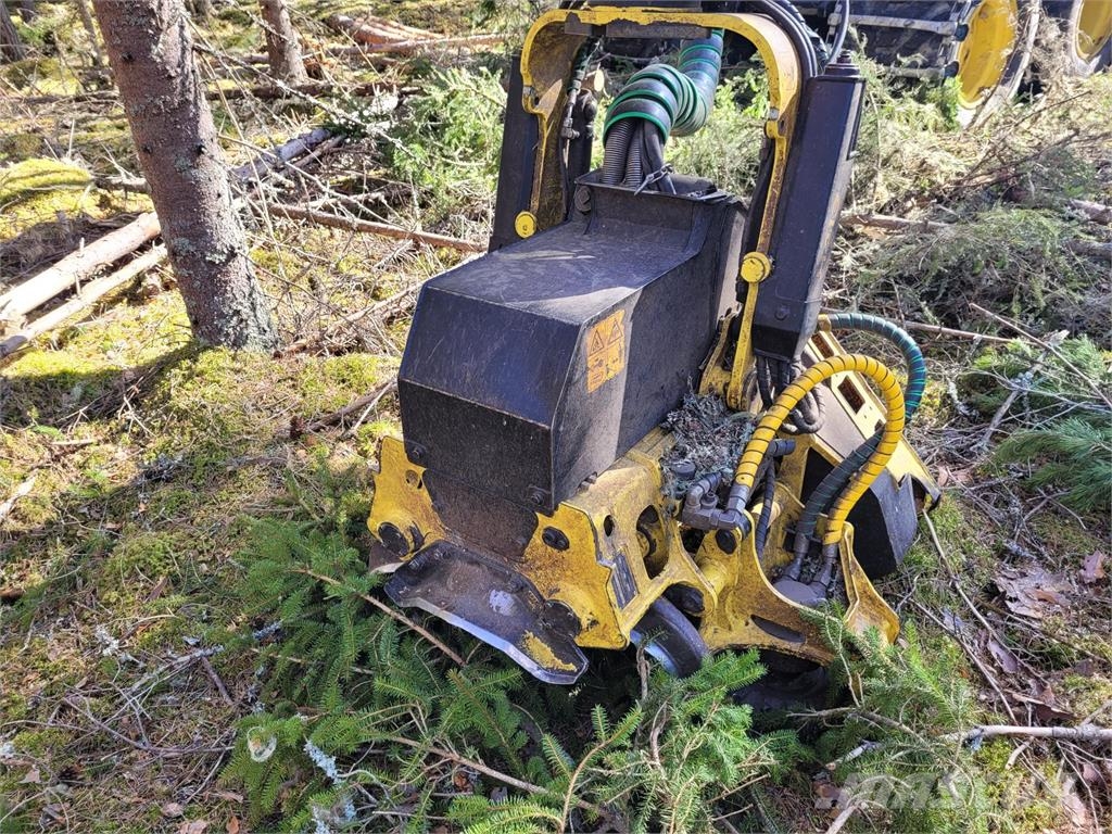 John Deere 1270G ハーベスター