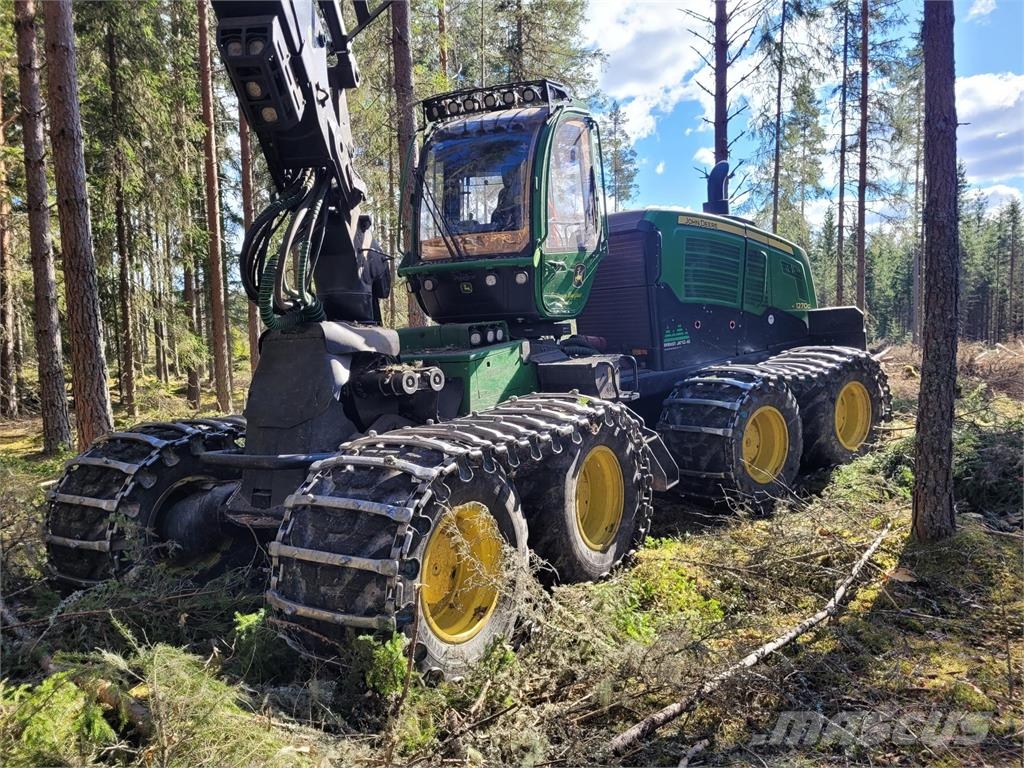 John Deere 1270G ハーベスター