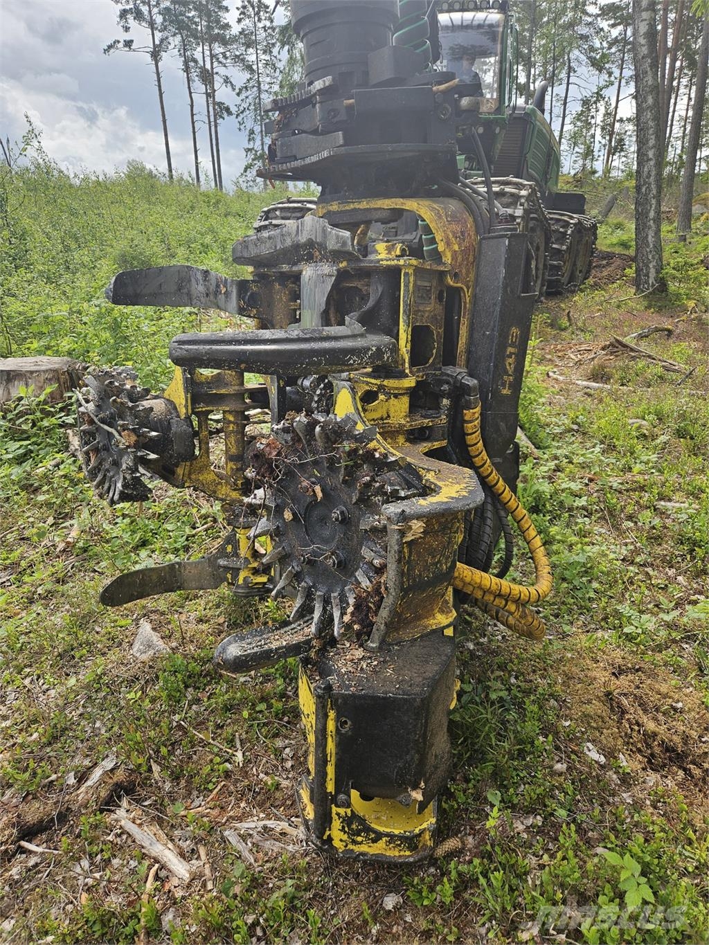John Deere 1270G ハーベスター