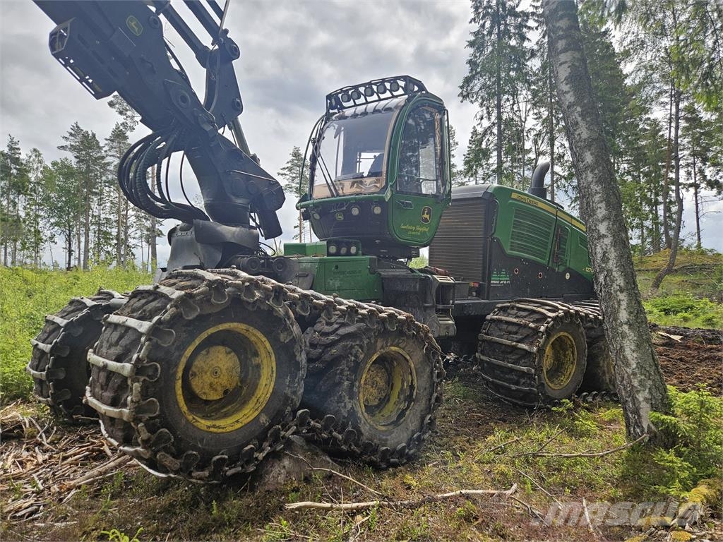 John Deere 1270G ハーベスター