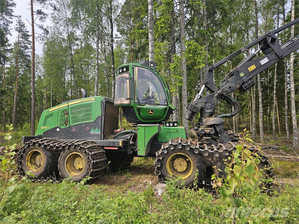 John Deere 1270G ハーベスター