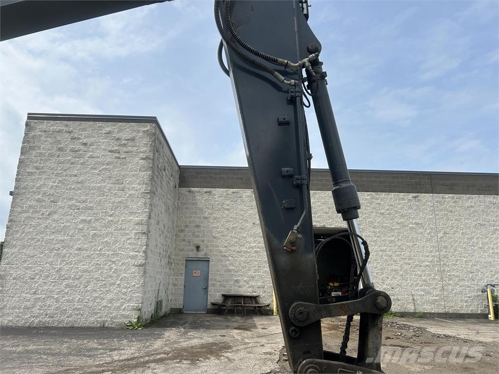 John Deere 135 P Beltegraver