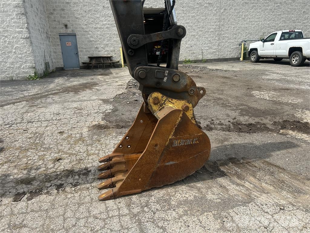 John Deere 135 P Beltegraver