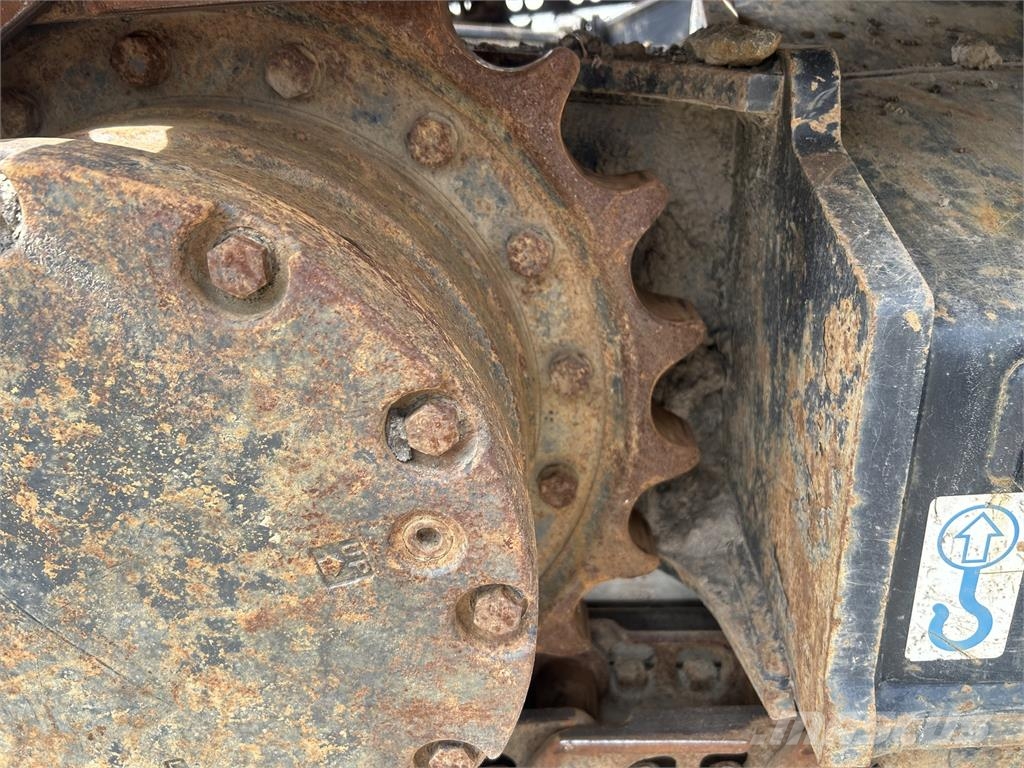 John Deere 135 P Beltegraver
