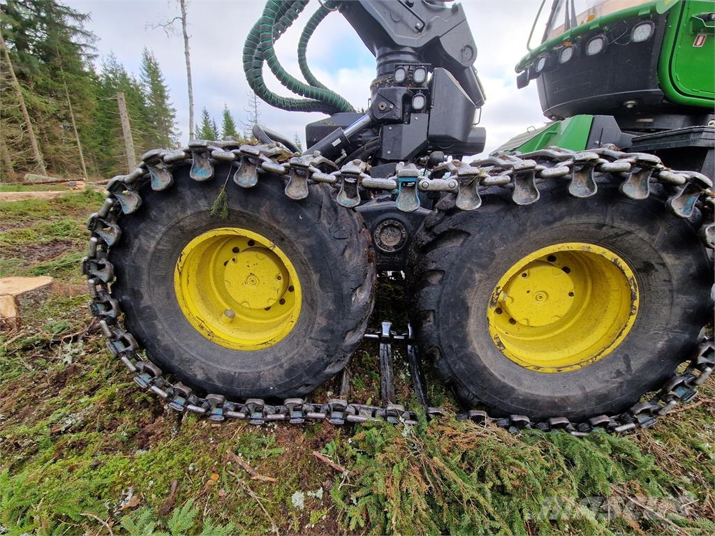 John Deere 1470G Harvesterit