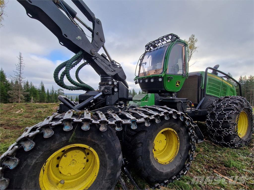 John Deere 1470G Harvesterit