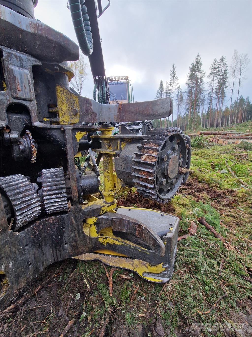 John Deere 1470G Harvesterit