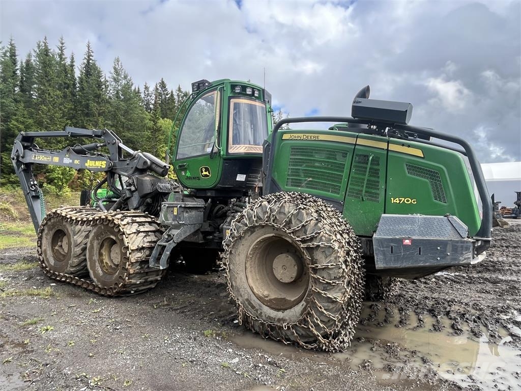 John Deere 1470G Harvesters