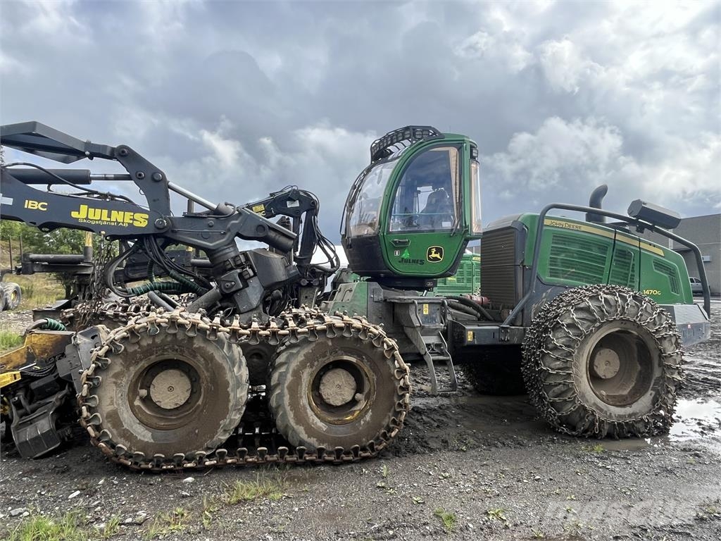 John Deere 1470G Harvesters