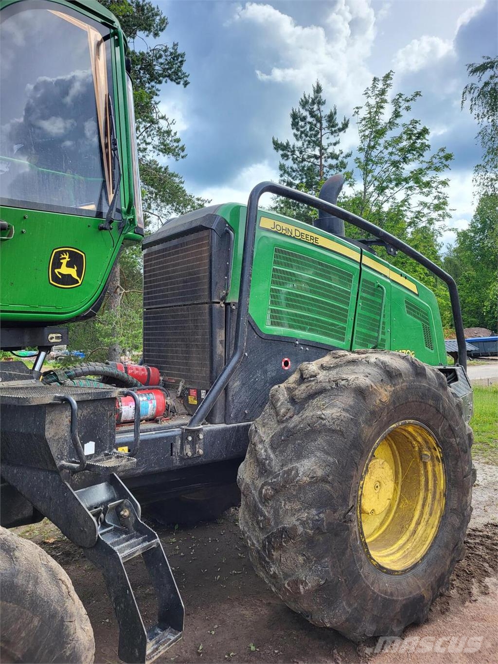 John Deere 1470G Harvesterit