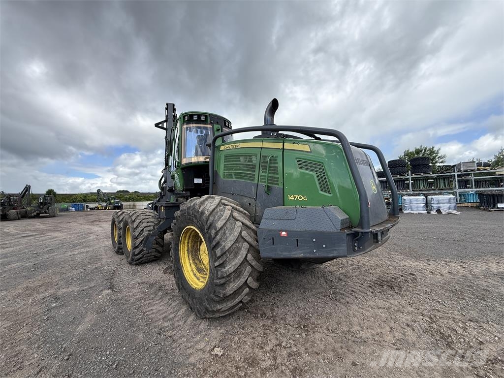 John Deere 1470G Harvesters