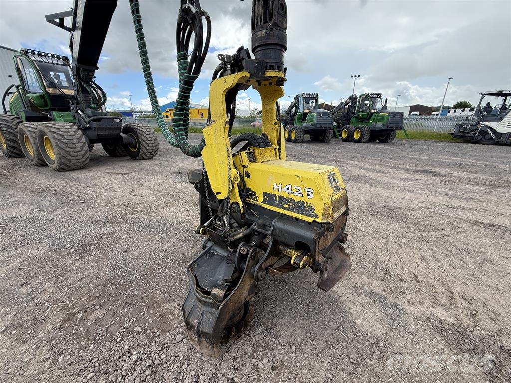 John Deere 1470G Harvesters