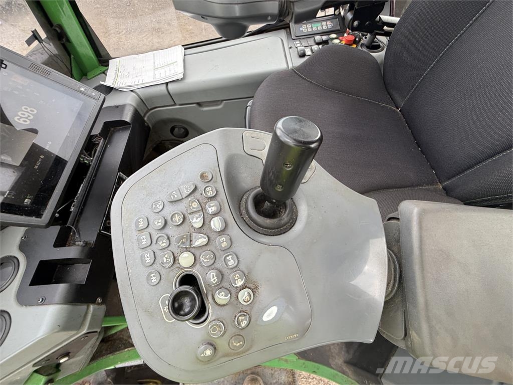 John Deere 1470G Harvesters