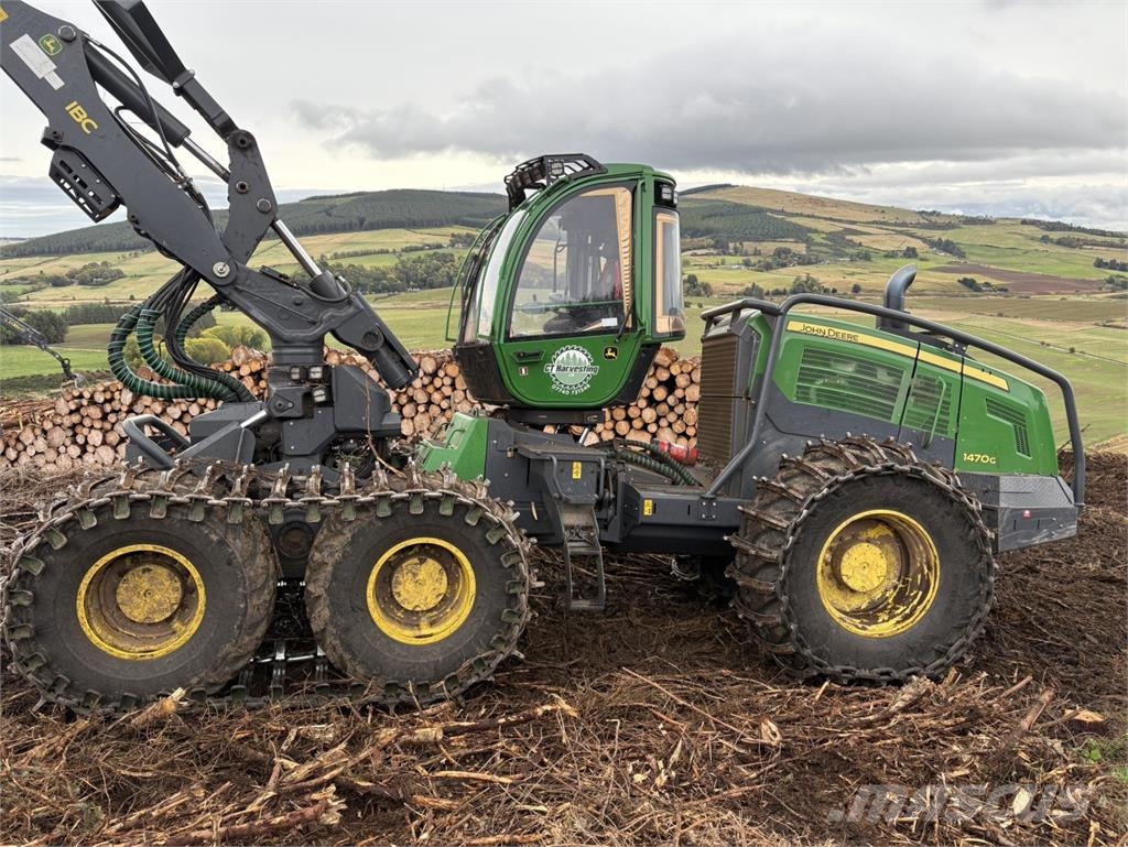 John Deere 1470G Harvesters