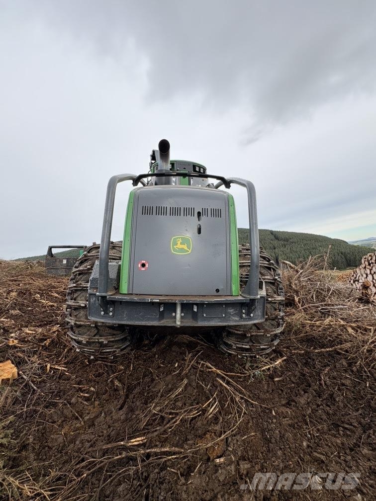 John Deere 1470G Harvesters