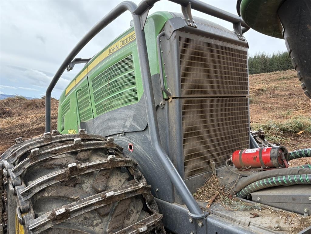 John Deere 1470G Harvesters
