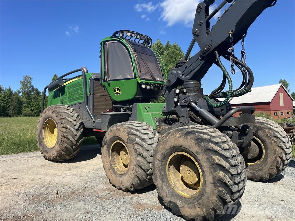 John Deere 1470G Harvesterji