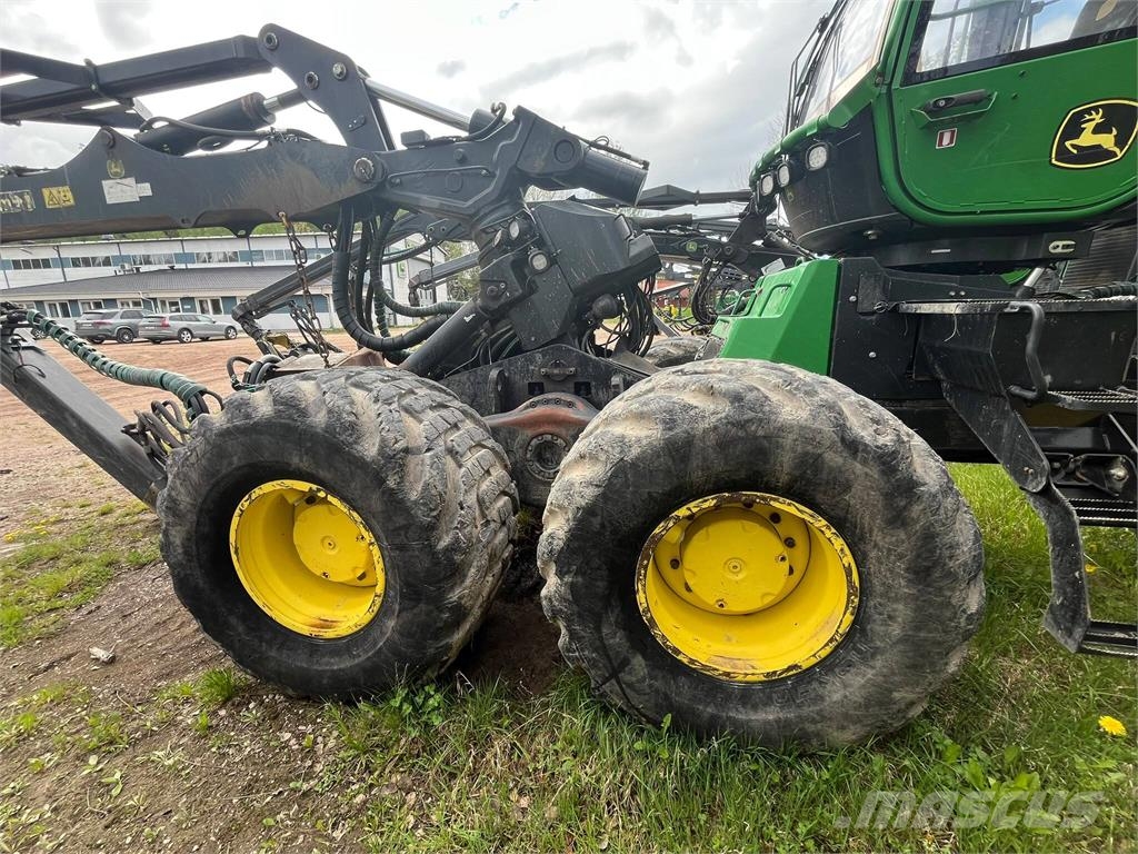 John Deere 1470G Harvesterit