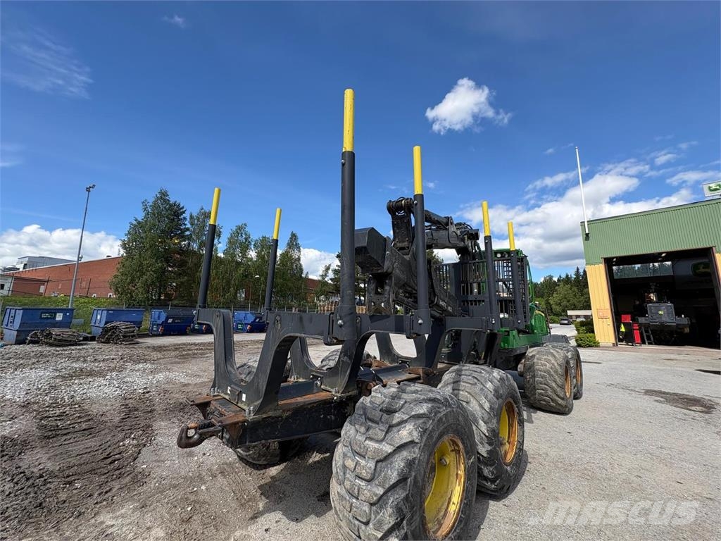 John Deere 1510G Lesné traktory