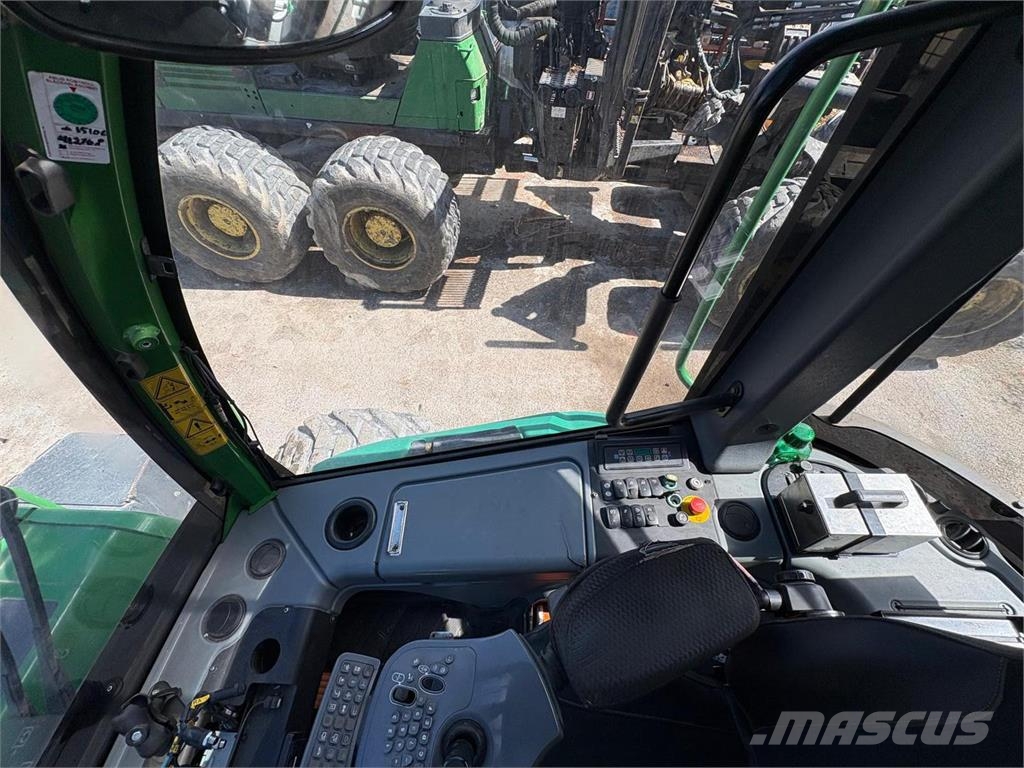 John Deere 1510G Lesné traktory