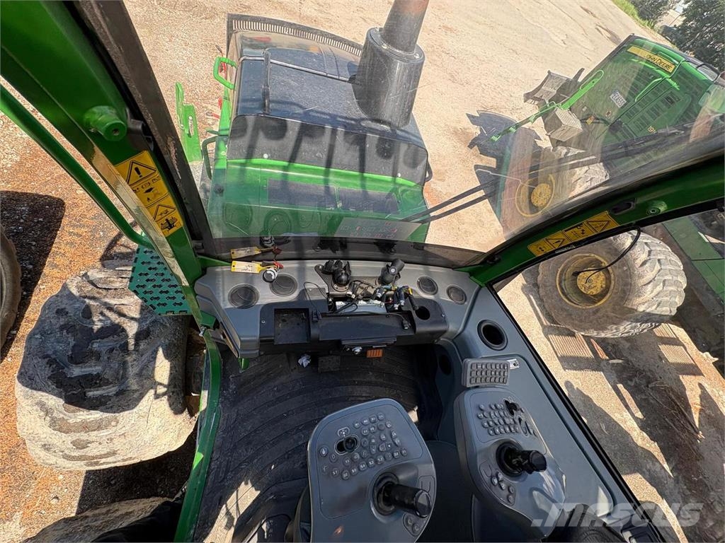 John Deere 1510G Lesné traktory