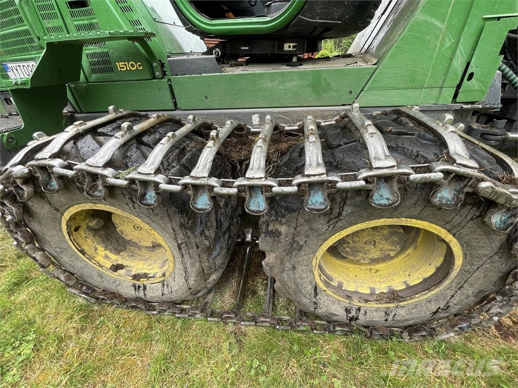 John Deere 1510G Lesné traktory
