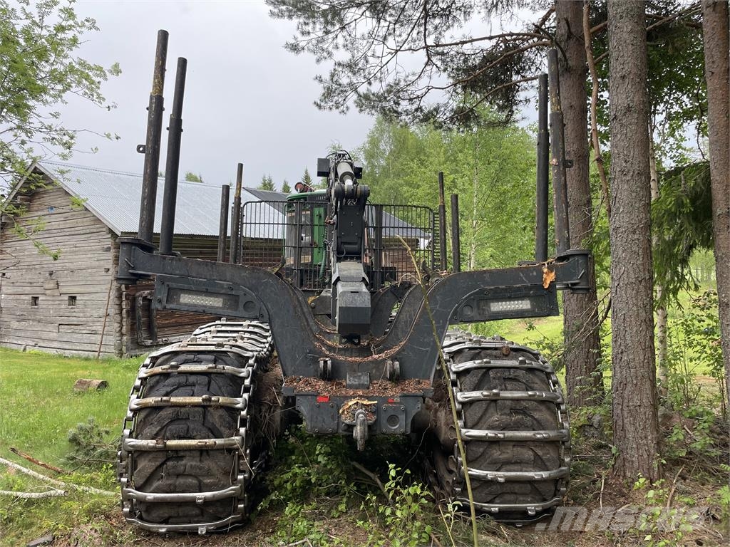 John Deere 1510G Lesné traktory