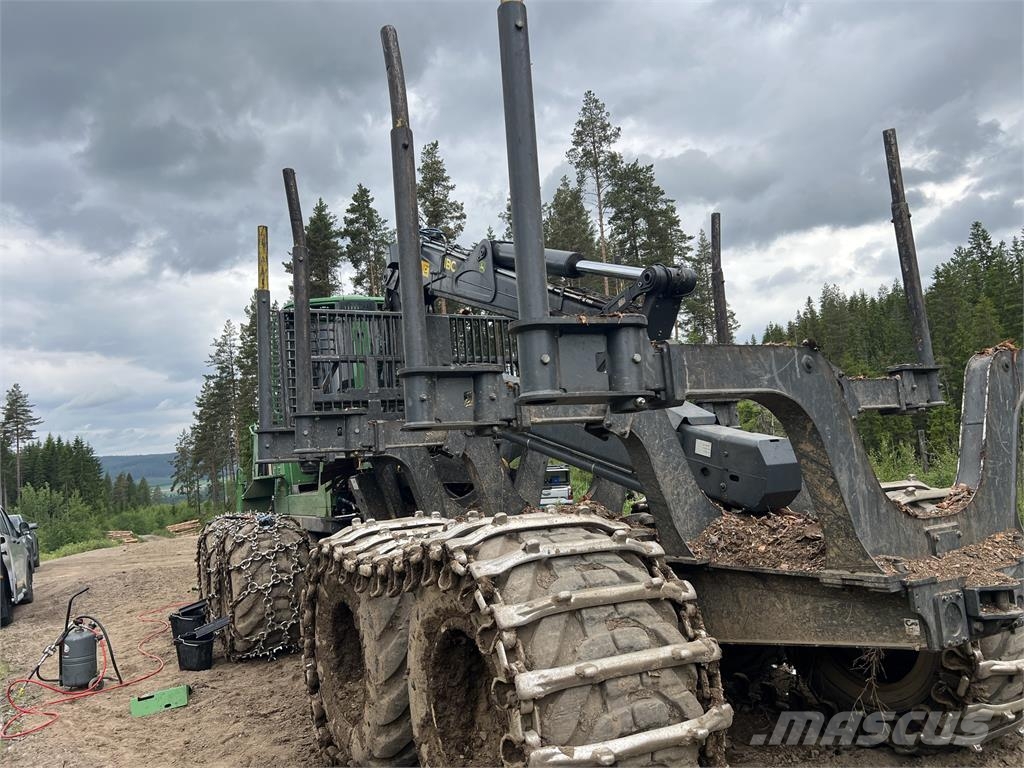 John Deere 1510G Forwarder