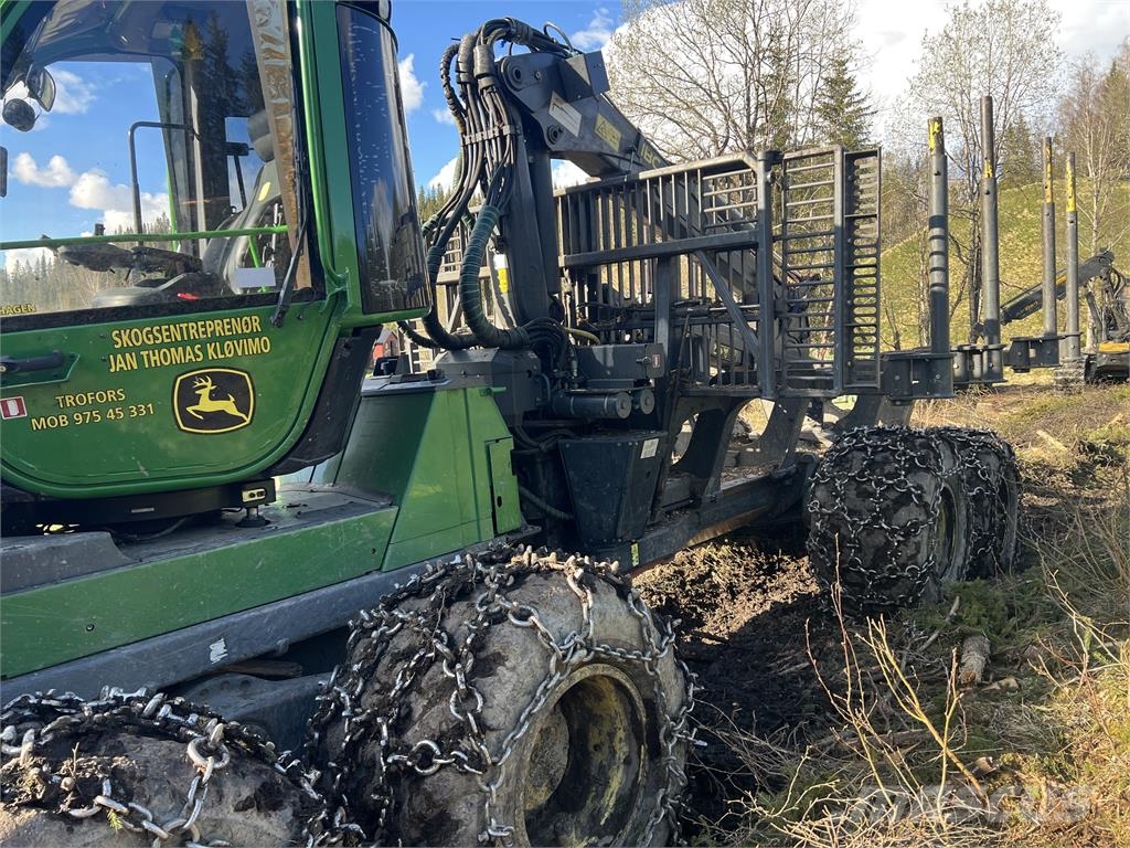 John Deere 1510G Forwarder
