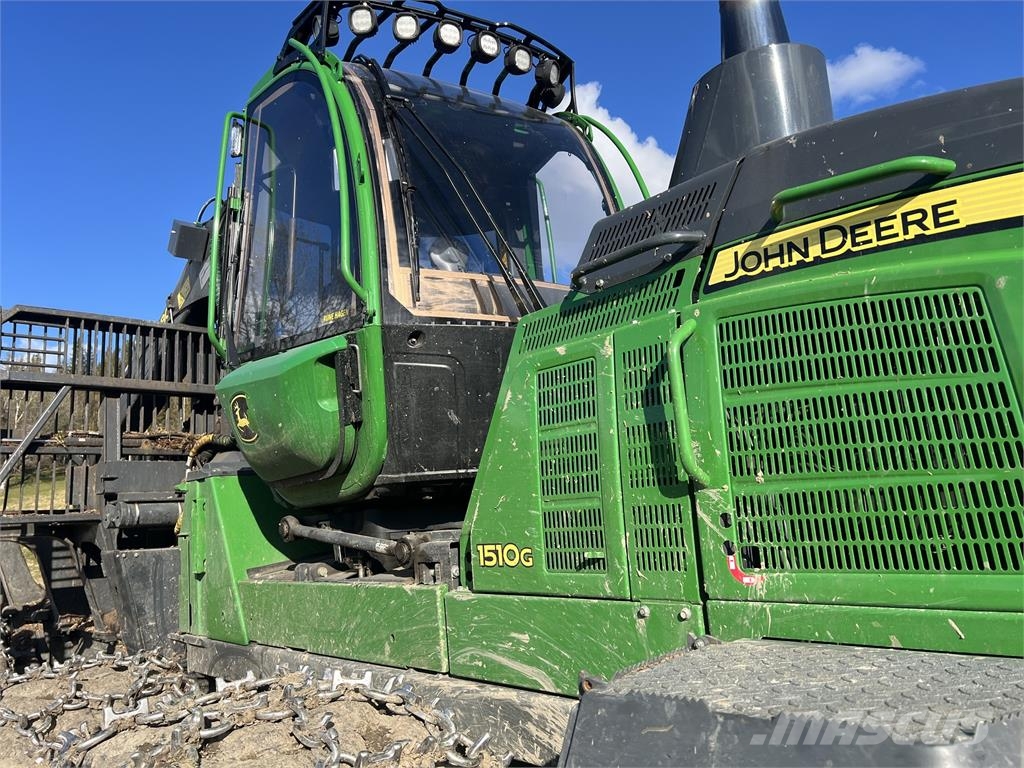 John Deere 1510G Forwarder