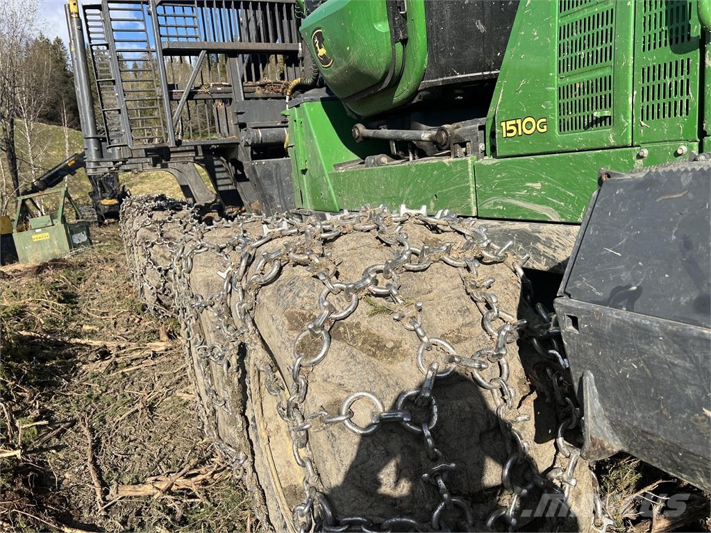John Deere 1510G Forwarder