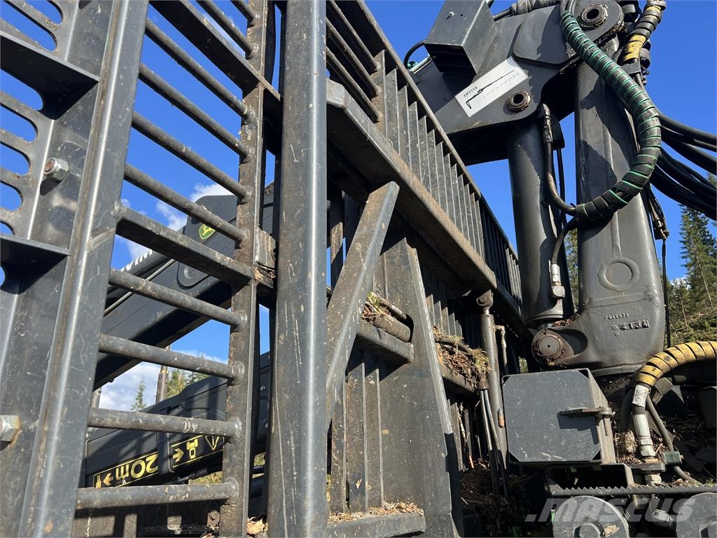 John Deere 1510G Forwarder