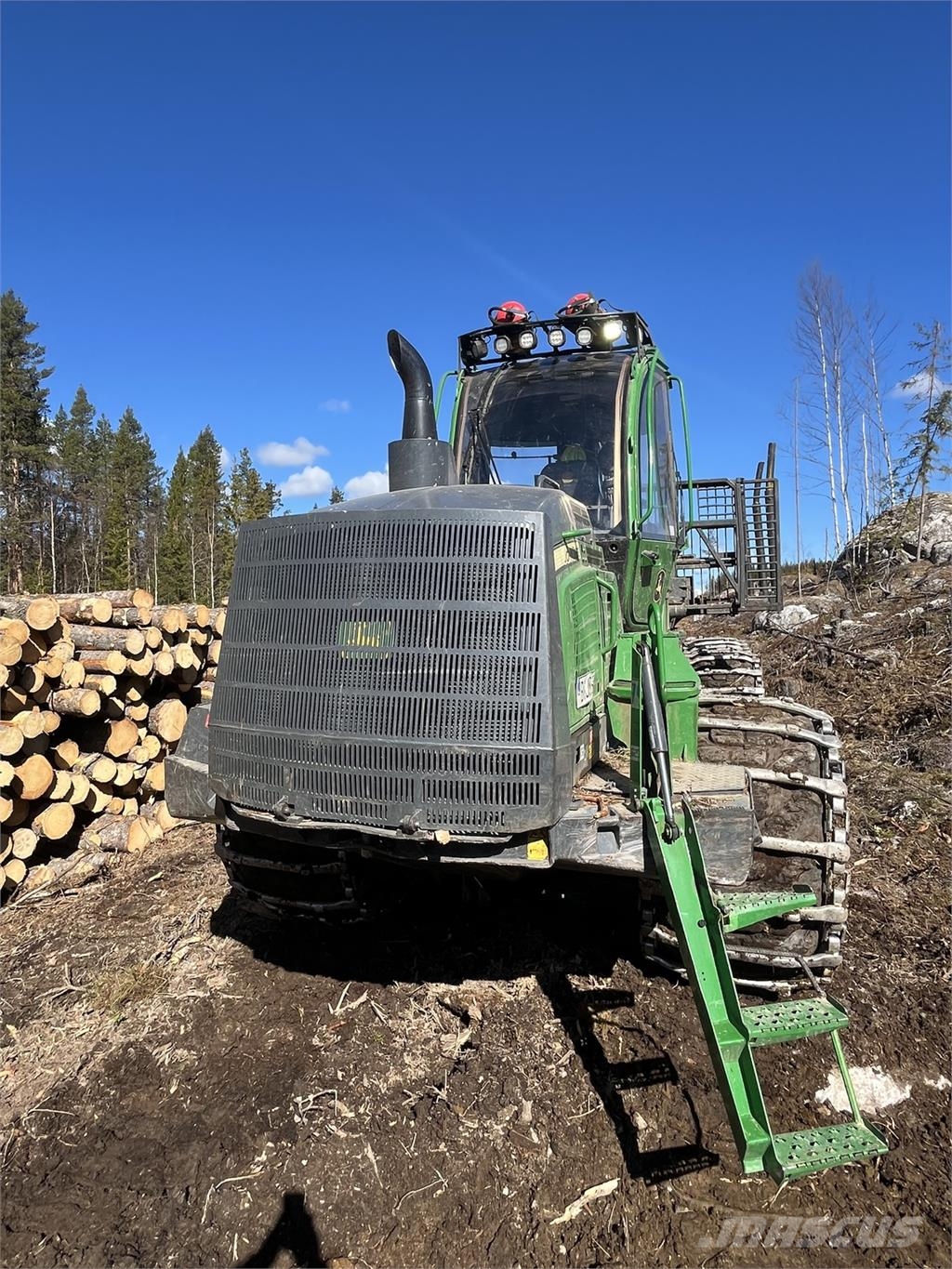 John Deere 1510G Forwarder